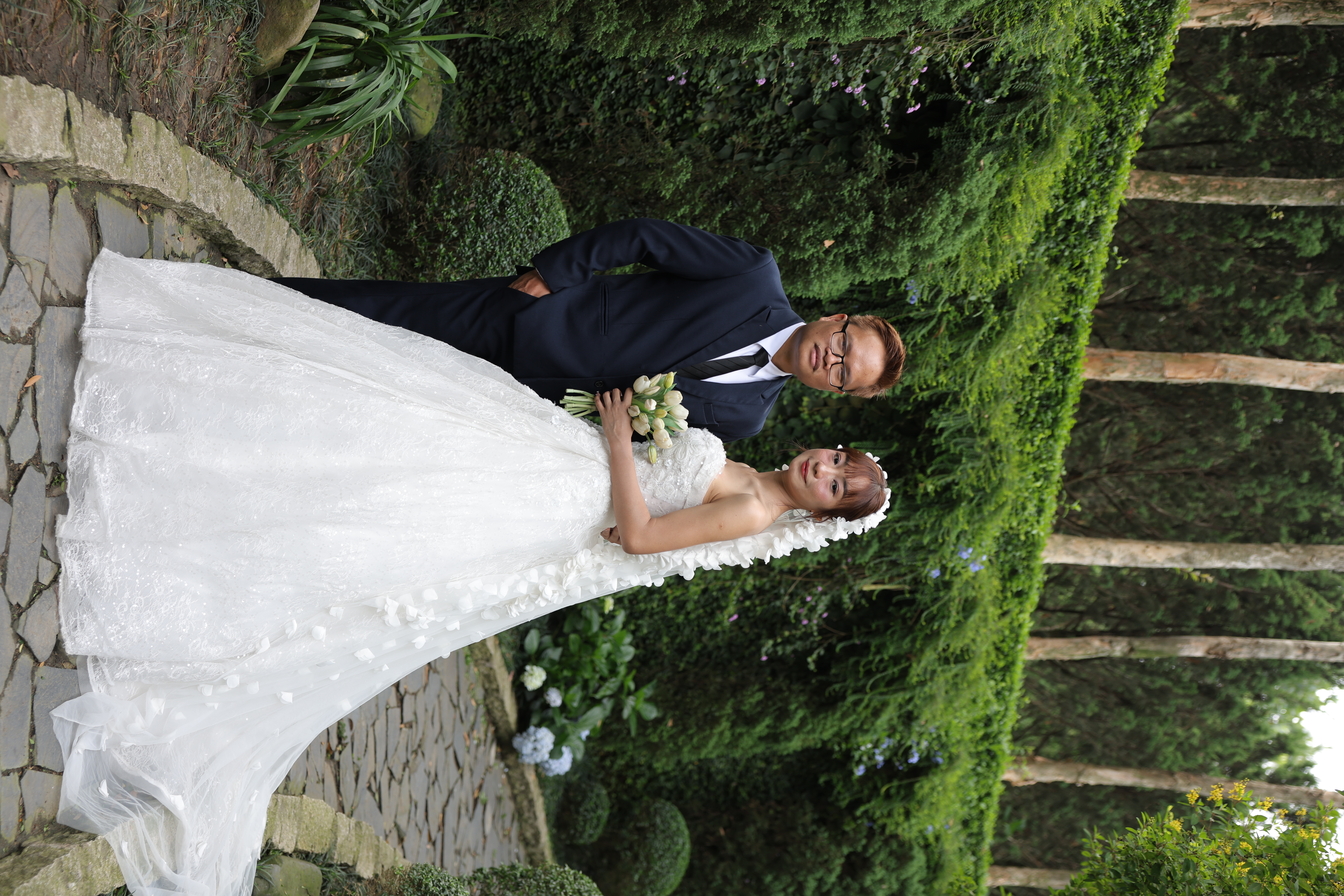 Hồng Nhung & Văn Tư